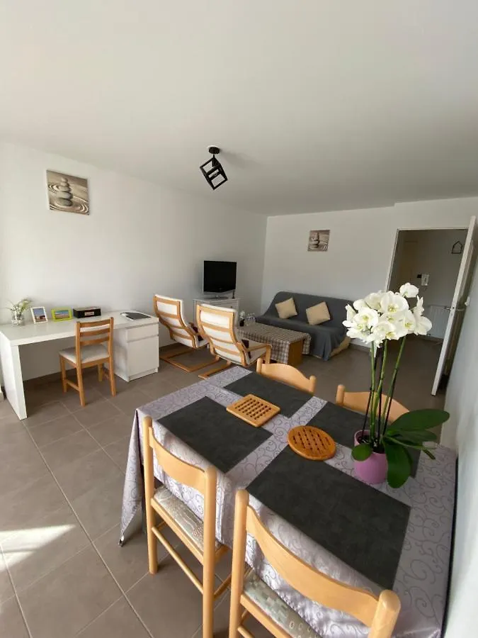 Chez Ngoc - Appartement Meublé Lannion France